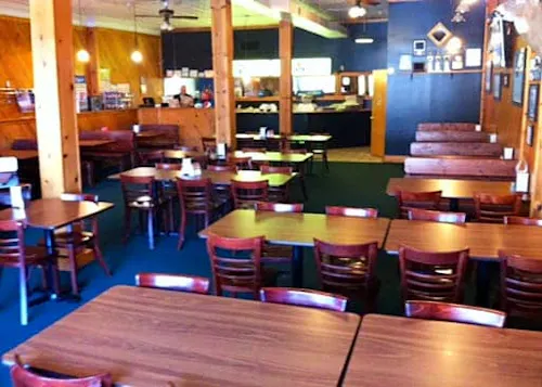 Grandstand Pizza Shop