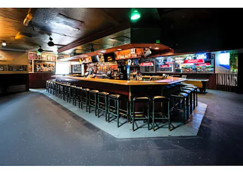 Dan's Bar