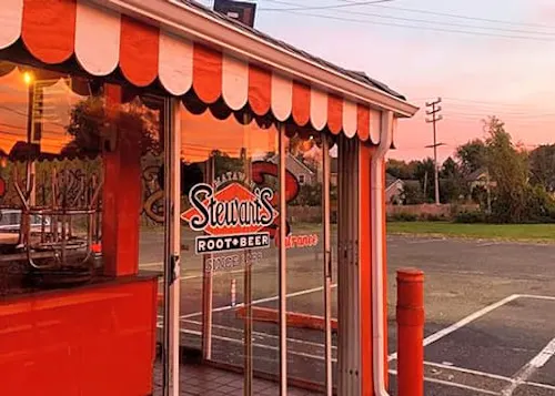 Stewart's Root Beer Of Matawan