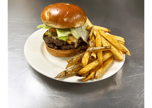 Muddy Waterz Bar & Grill