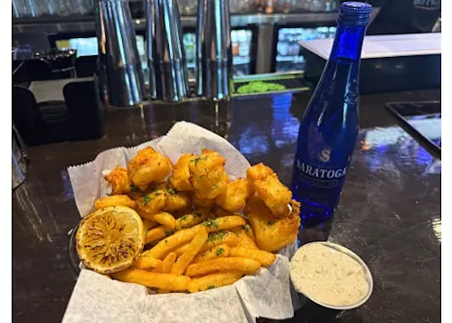 Driftwoods Sports Grill
