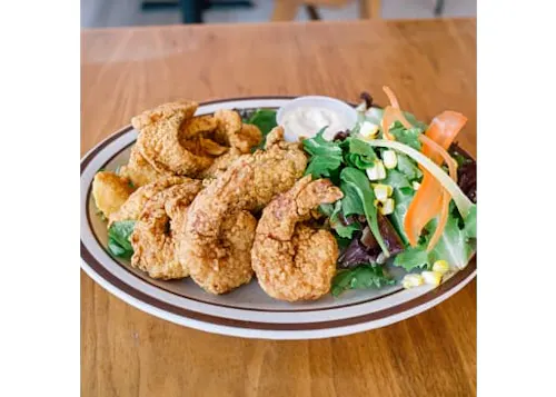 Fat's Chicken And Waffles