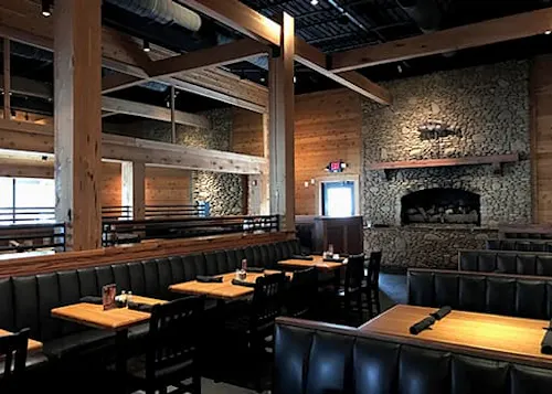 Photo 1 of 4: Copper River Grill