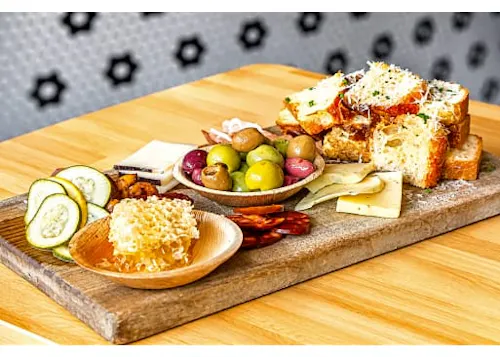 Ripple Wine Bar & Restaurant - O'Bryonville