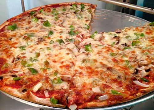 Pizanoz Pizza
