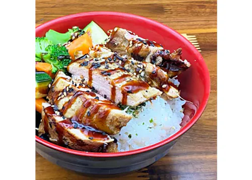 Pono Hawaiian Kitchen & Tap