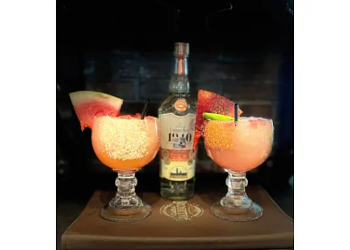 Casa Jalisco Sports Bar & Grill