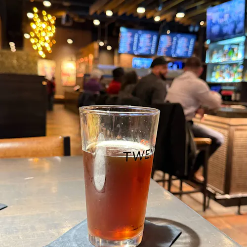 Twenty/20 Taphouse