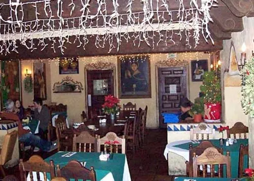 Photo 1 of 4: Lares Restaurant
