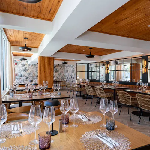Photo 1 of 4: The Greenhouse Restaurant & Bar
