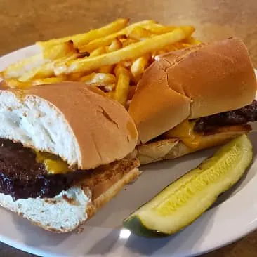 Saucy's Pizzeria - Catawissa
