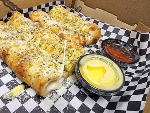 Saucy's Pizzeria - Catawissa