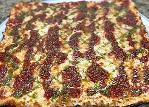 Thorndale- Pizza Box