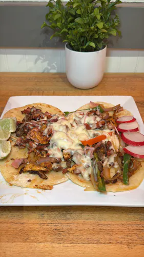 Los Ocampo Restaurant & Bar - University