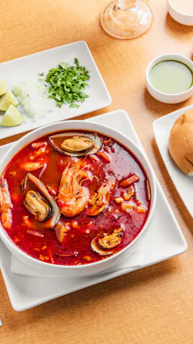 Los Ocampo Restaurant & Bar - University