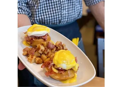 Photo 1 of 4: Yolk