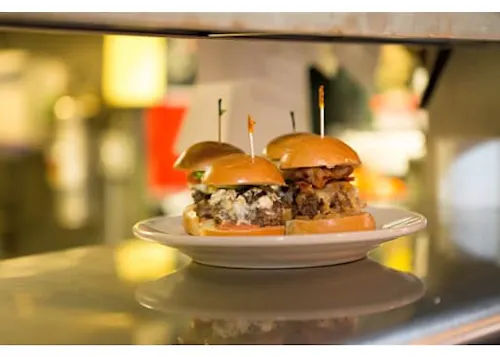 Nick's Roast Beef Bar  Grille