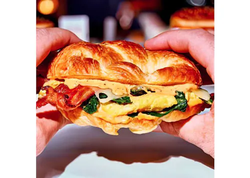 Photo 1 of 4: Manhattan Bagel