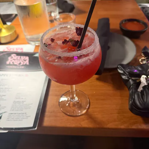 Selva Rosa Cocina & Bar