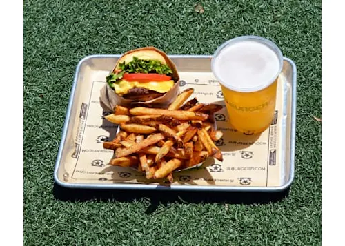 Photo 1 of 4: BurgerFi