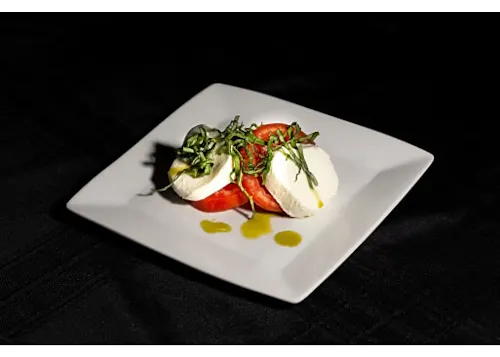 Cicada Restaurant and Lounge
