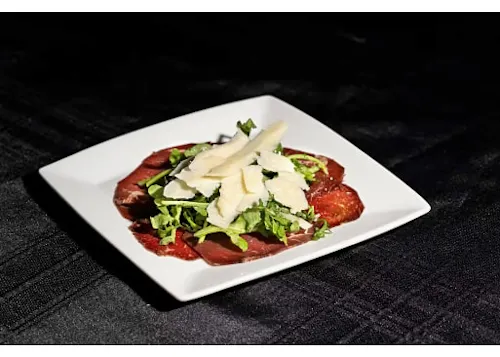 Cicada Restaurant and Lounge