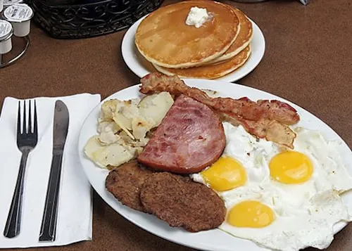 Photo 1 of 4: Round The Clock Restaurant - Highland