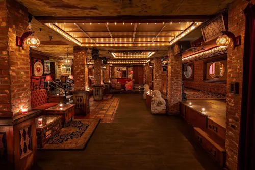 Photo 1 of 4: Madame Siam