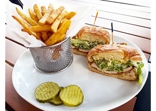 Nunos Cafe