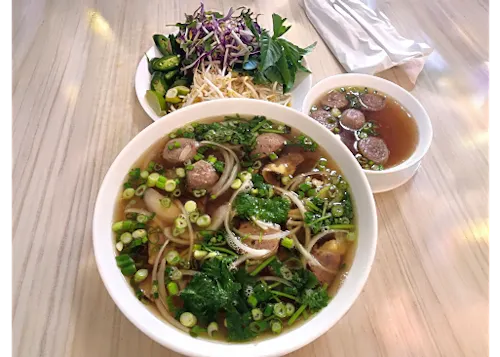 Pho Viet Mai