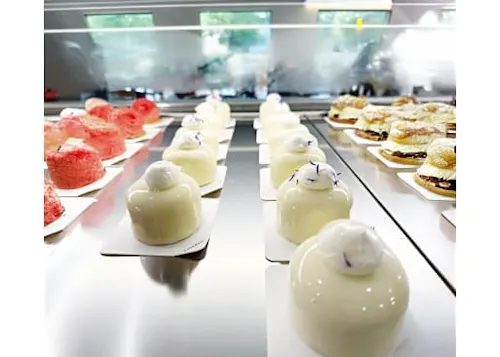Layered Cafe