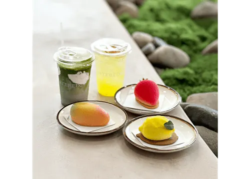 Layered Cafe