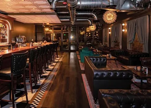 The Oak Barrel