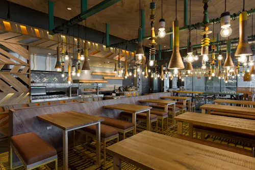Nando's PERi-PERi - South Loop