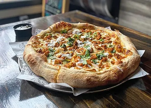 600 Degrees Pizzeria & Draft House