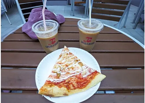 Beach Cafe & Pizza