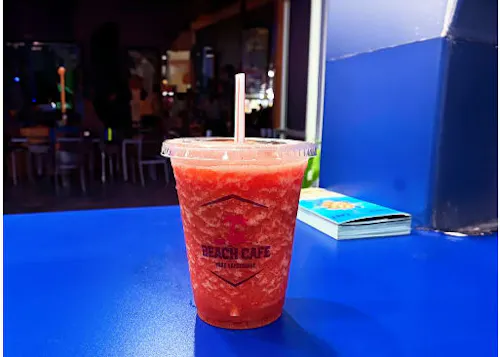 Beach Cafe & Pizza