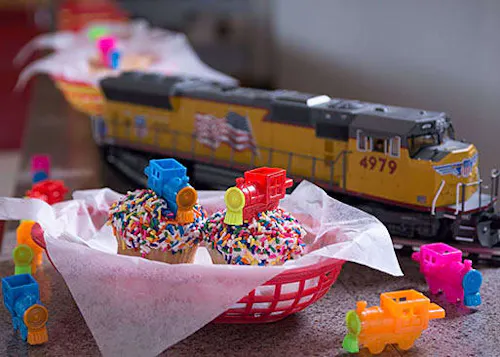 2Toots Train Whistle Grill