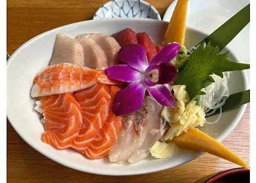 Kusshi - Woodmont Triangle