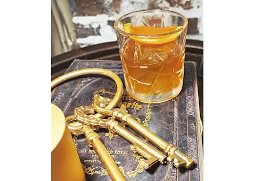 The Vintage Speakeasy Bistro