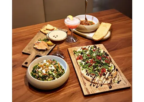 Dink & Dine Pickle Park