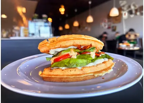 TIABI Coffee & Waffle