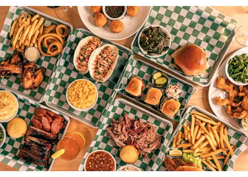 Green Valley Smokehouse & Oyster Bar
