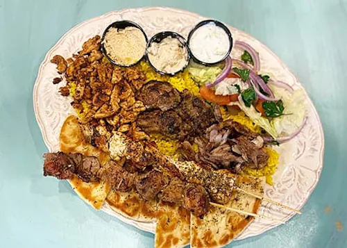 Photo 1 of 4: Peto's Taste of Greece