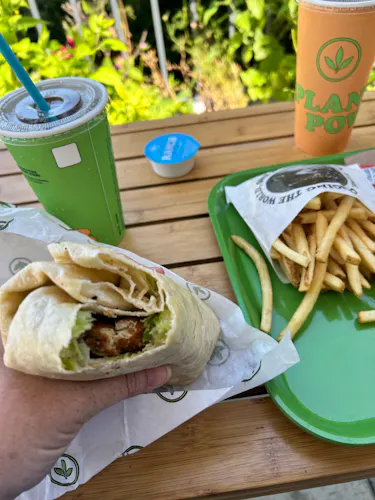 Plant Power Fast Food - Hollywood