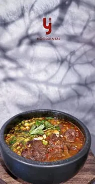Y Noodle & Bar