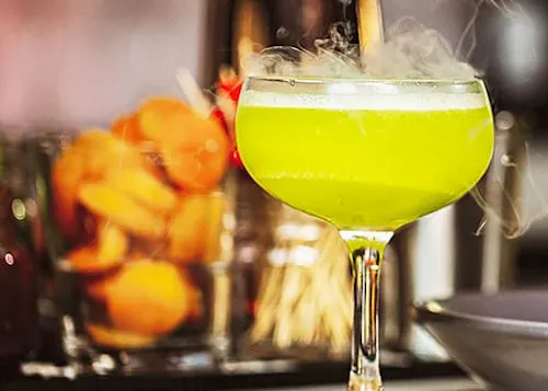 Shift Cocktail Bar