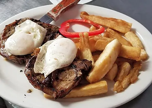 El Puerto Restaurant & Grill
