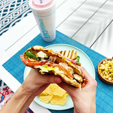 Tropical Smoothie Cafe