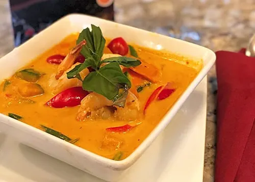 Photo 1 of 4: Thai Select Restaurant